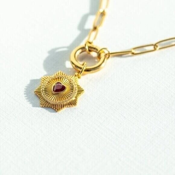 Red Heart Charm Necklace Gold Chain Removable Star Charm Non-Tarnish Gold PRETTY - Picture 7 of 14